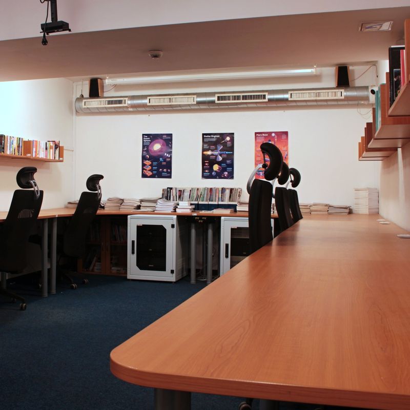 PC room: Main room